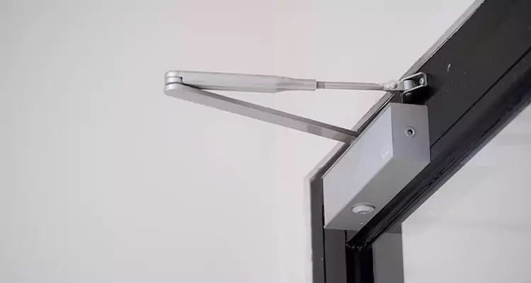 Screen Door Closer Repair in Milpitas, CA