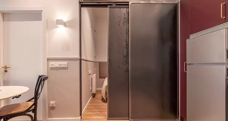 We Fix Closet Sliding Door in Milpitas, CA